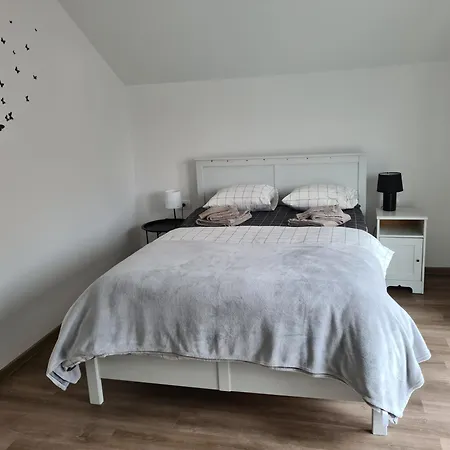 Maya-k Near Center דירה *