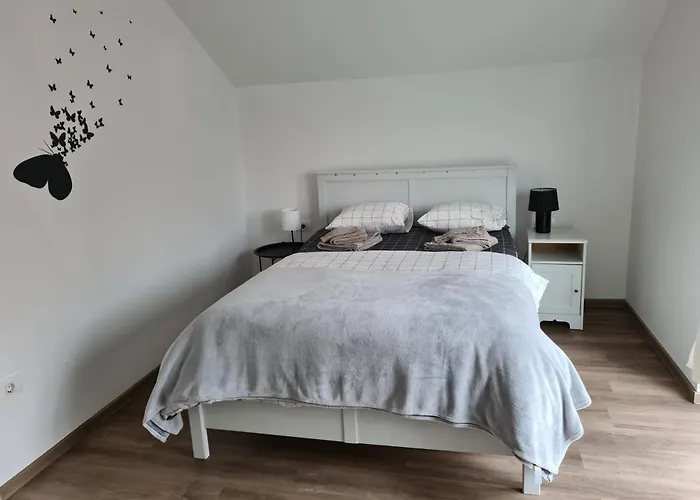 Maya-k Near Center アパート *